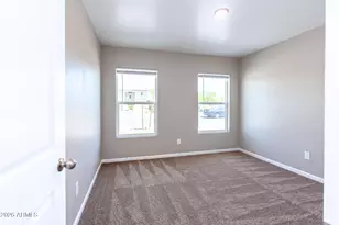 15196 S Avalon Rd, Arizona City, AZ 85123 - Photo 10