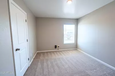 15196 S Avalon Road, Arizona City, AZ 85123 - Photo 12