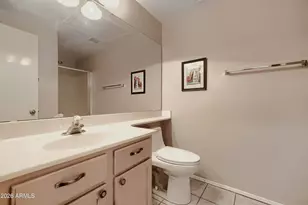 1633 E Lakeside Dr, Gilbert, AZ 85234 - Photo 14