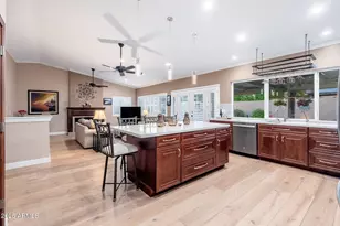 5726 E Everett Dr, Scottsdale, AZ 85254 - Photo 16