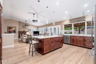 5726 E Everett Dr, Scottsdale, AZ 85254 - Photo 4