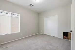 22227 N 29th Dr, Phoenix, AZ 85027 - Photo 18