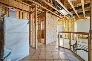 22227 N 29th Dr, Phoenix, AZ 85027 - Photo 14