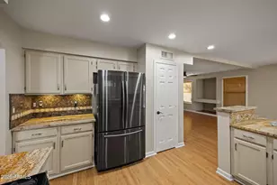 3402 E Windsong Dr, Phoenix, AZ 85048 - Photo 24
