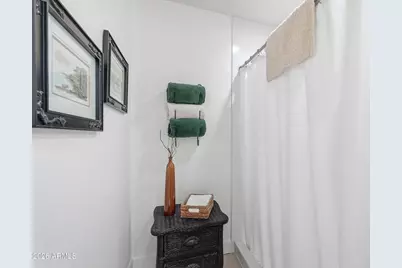 24015 N 21st Way, Phoenix, AZ 85024 - Photo 30