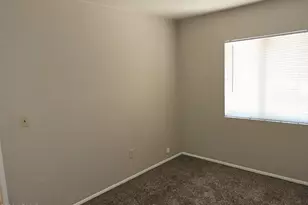35 W Concorda Dr, Tempe, AZ 85282 - Photo 16