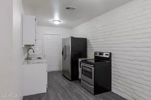 3111 W Jefferson St, Phoenix, AZ 85009 - Photo 1