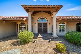 3714 E Dakota Dr, Phoenix, AZ 85044 - Photo 4