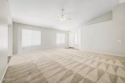 8408 W Bloomfield Road W, Peoria, AZ 85381 - Photo 4