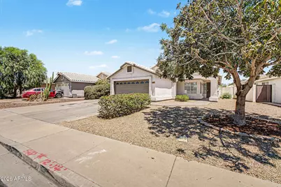 8408 W Bloomfield Road W, Peoria, AZ 85381 - Photo 2