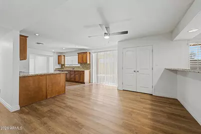 508 E Sagebrush Street, Litchfield Park, AZ 85340 - Photo 8