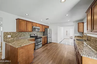 508 E Sagebrush Street, Litchfield Park, AZ 85340 - Photo 12
