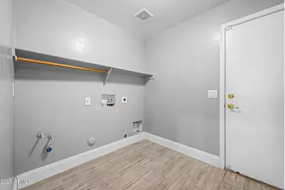43578 W Cydnee Drive, Maricopa, AZ 85138 - Photo 32