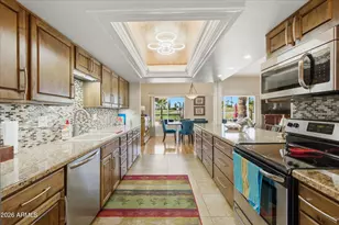 11006 W Canyon Creek Dr, Sun City, AZ 85351 - Photo 6