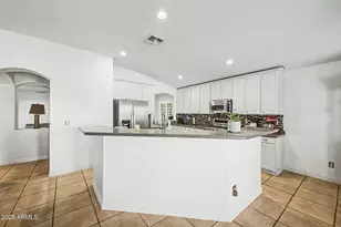 8387 W Luke Ave, Glendale, AZ 85305 - Photo 12