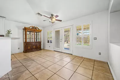 8387 W Luke Avenue, Glendale, AZ 85305 - Photo 10