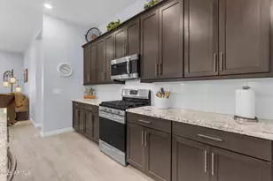 24346 N 170th Ln, Surprise, AZ 85387 - Photo 8