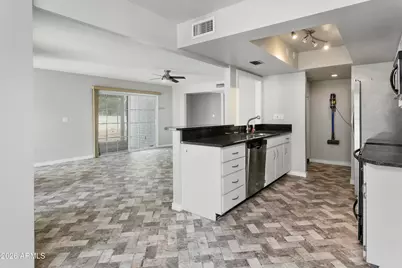 628 E Boca Raton Road, Phoenix, AZ 85022 - Photo 12