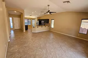 16804 N 20th St, Phoenix, AZ 85022 - Photo 8
