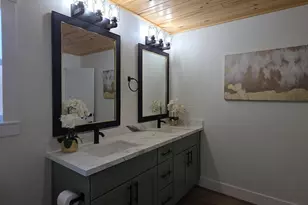 2870 Cedar Ridge, Overgaard, AZ 85933 - Photo 14