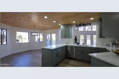 2870 Cedar Ridge, Overgaard, AZ 85933 - Photo 10