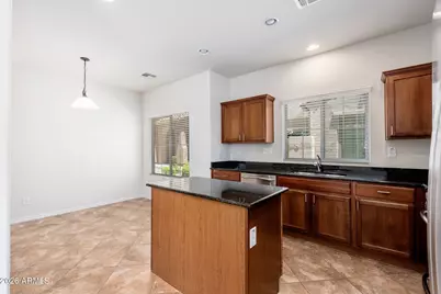 3954 E Melinda Drive, Phoenix, AZ 85050 - Photo 8