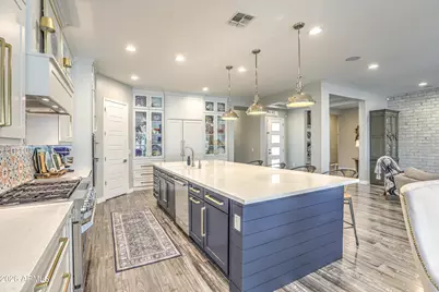 5662 S Shelby Way, Gilbert, AZ 85298 - Photo 18