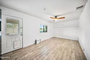 3915 E Yucca St, Phoenix, AZ 85028 - Photo 14