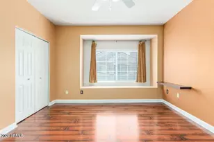 4455 E Paradise Vlg Pkwy S, Phoenix, AZ 85032 - Photo 14
