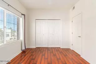 4455 E Paradise Vlg Pkwy S, Phoenix, AZ 85032 - Photo 26