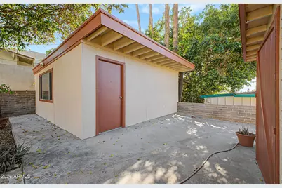 1341 E Orchid Lane, Phoenix, AZ 85020 - Photo 32