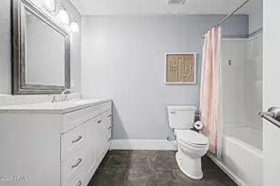1341 E Orchid Ln, Phoenix, AZ 85020 - Photo 32