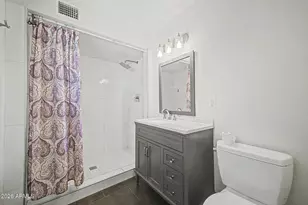 1341 E Orchid Ln, Phoenix, AZ 85020 - Photo 20