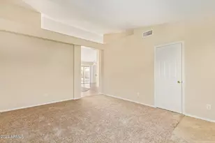 1101 W Goldfinch Way, Chandler, AZ 85286 - Photo 4