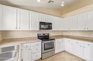 1101 W Goldfinch Way, Chandler, AZ 85286 - Photo 8