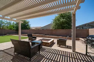 10533 E Kinetic Dr, Mesa, AZ 85212 - Photo 38