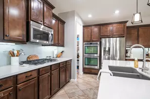10533 E Kinetic Dr, Mesa, AZ 85212 - Photo 22