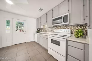 2221 W Clarendon Ave W, Phoenix, AZ 85015 - Photo 6