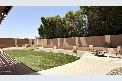 7576 W Betty Elyse Lane, Peoria, AZ 85382 - Photo 22