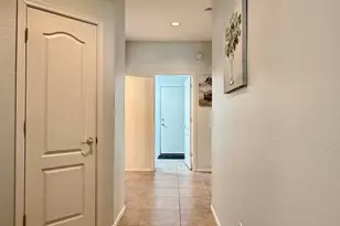 7576 W Betty Elyse Ln, Peoria, AZ 85382 - Photo 16