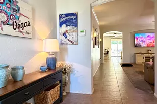 7576 W Betty Elyse Ln, Peoria, AZ 85382 - Photo 4