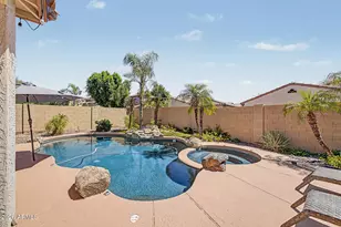 29752 N 69th Dr, Peoria, AZ 85383 - Photo 2
