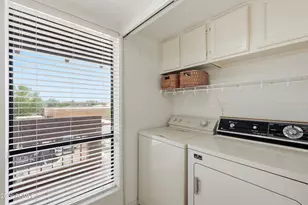 8651 E Royal Palm Rd, Scottsdale, AZ 85258 - Photo 6