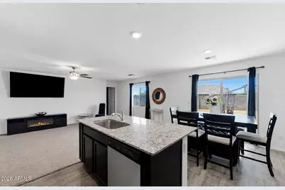 232 S Oak Street, Florence, AZ 85132 - Photo 2