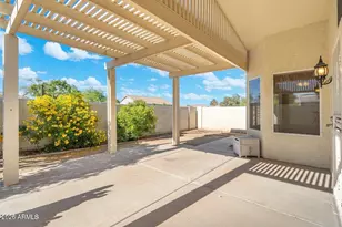 10622 W Mohawk Ln, Peoria, AZ 85382 - Photo 22