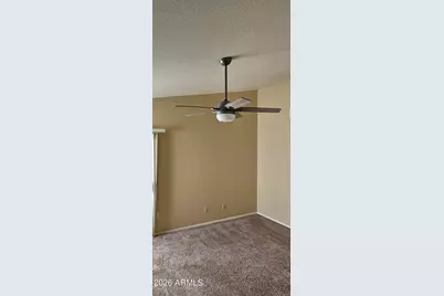 10622 W Mohawk Lane, Peoria, AZ 85382 - Photo 14