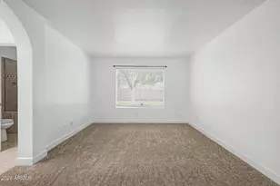 25 W Sequoia Dr, Phoenix, AZ 85027 - Photo 14
