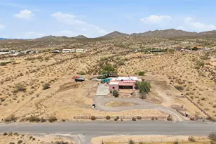 12249 N Chinook Dr, Casa Grande, AZ 85122 - Photo 2