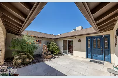 10415 W Ridgeview Road, Sun City, AZ 85351 - Photo 2