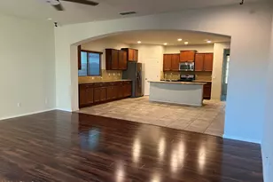 1019 W Spur Dr, Phoenix, AZ 85085 - Photo 14